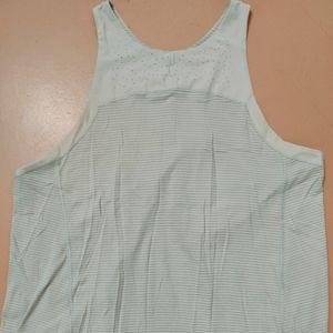 Lululemon open back/tie-back tank